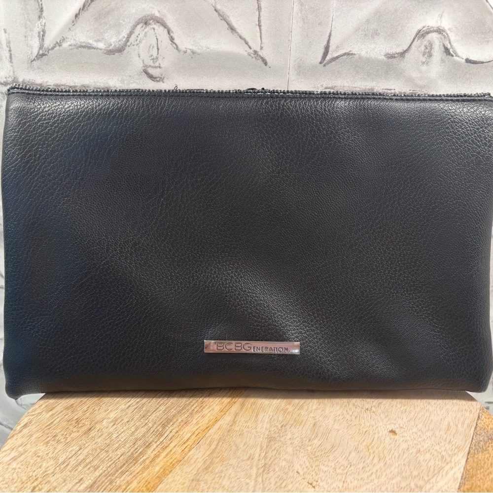 BCBGeneration Textured Beaded Black Clutch Y2K 2000s - Picture 3 of 8